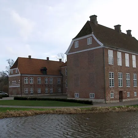 Lejlighedshotel Slot *