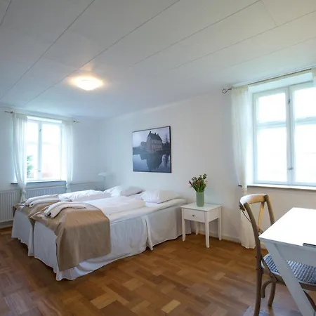 Slot Lejlighedshotel *